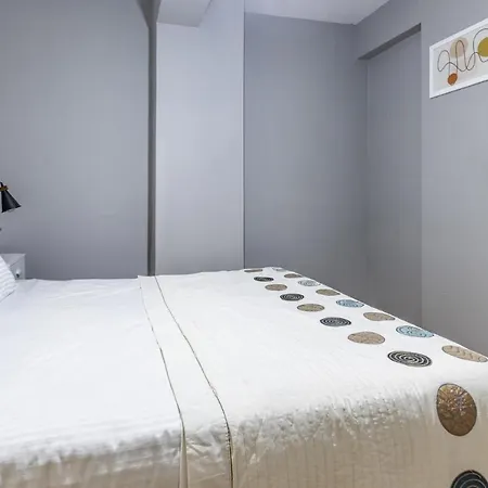 Flat With Backyard 6 Min To Bostanci Show Center Daire *