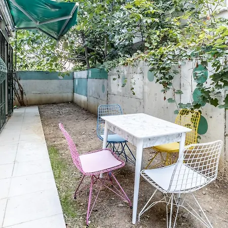 Flat With Backyard 6 Min To Bostanci Show Center İstanbul